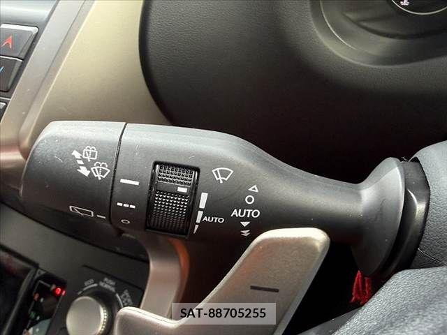 Lexus NX 2015-12 7877409-25