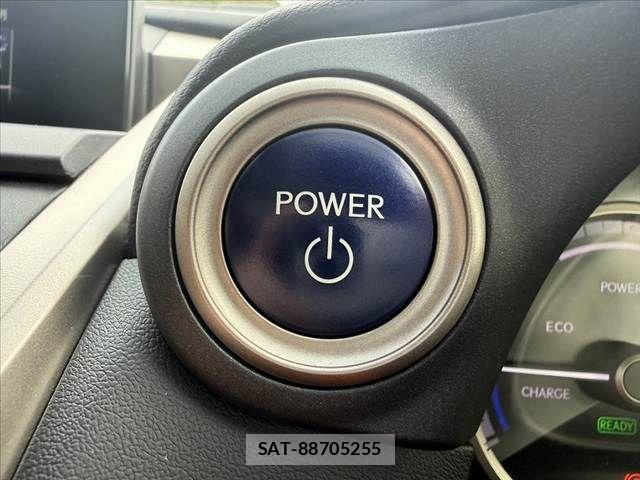 Lexus NX 2015-12 7877409-29