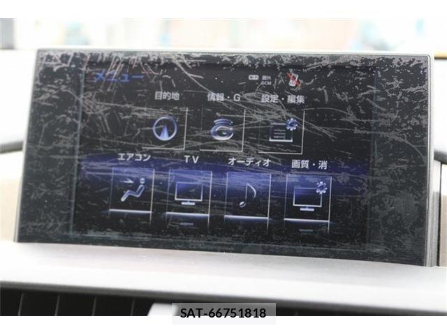 Lexus NX 2015-07 7877411-4