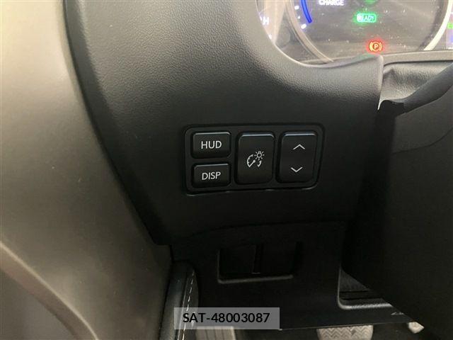 Lexus NX 2018-03 7962439-25