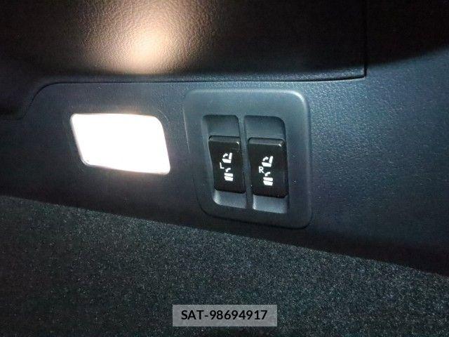 Lexus NX 2018-01 7979774-16