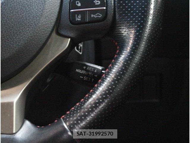 Lexus NX 2017-11 8100167-16