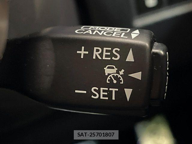 Lexus NX 2015-01 8131023-5