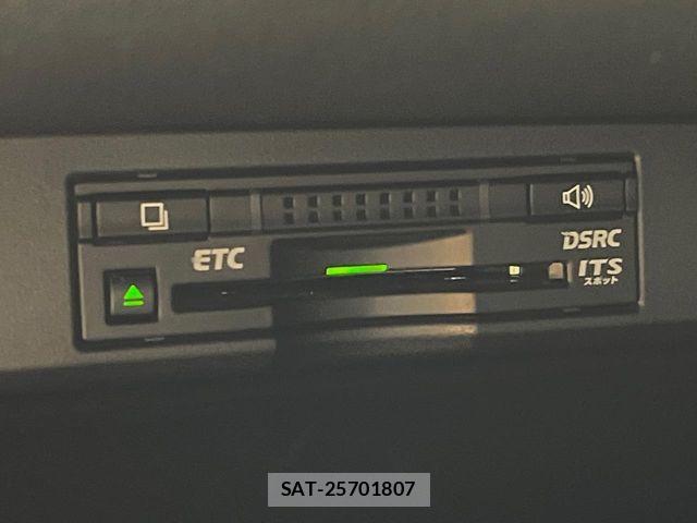 Lexus NX 2015-01 8131023-8
