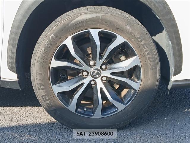 Lexus NX 2016-03 8131024-12