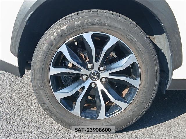 Lexus NX 2016-03 8131024-29