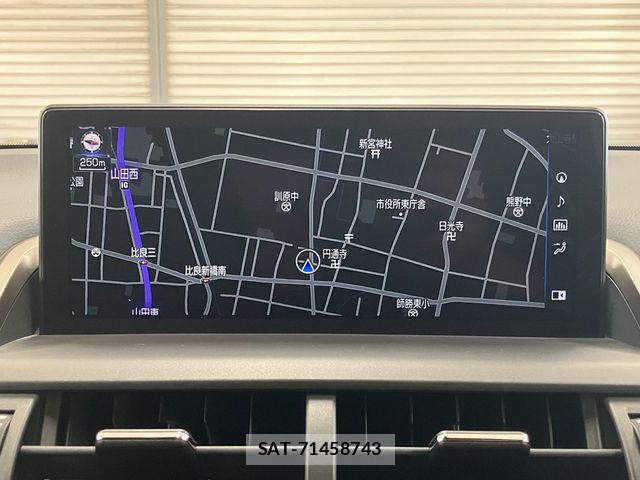 Lexus NX 2019-11 8208425-17