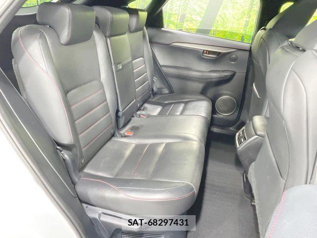 Lexus NX 2015-05 8208424-9