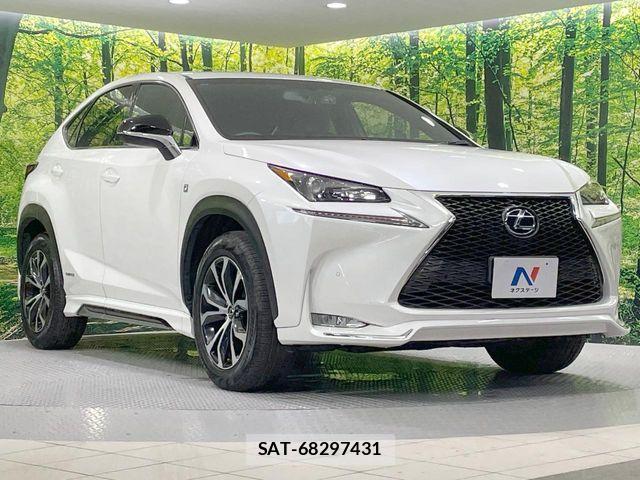 Lexus NX 2015-05 8208424-16