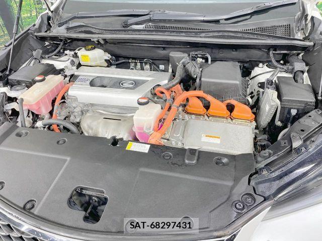 Lexus NX 2015-05 8208424-18