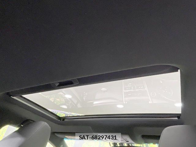 Lexus NX 2015-05 8208424-3