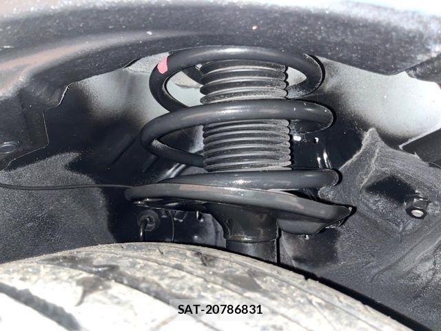 Lexus NX 2021-04 8245740-19