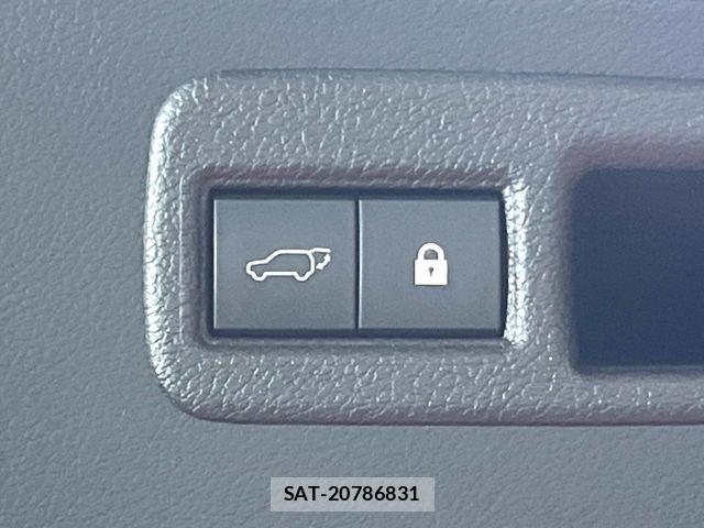 Lexus NX 2021-04 8245740-6