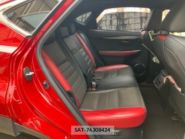 Lexus NX 2018-09 8366759-11