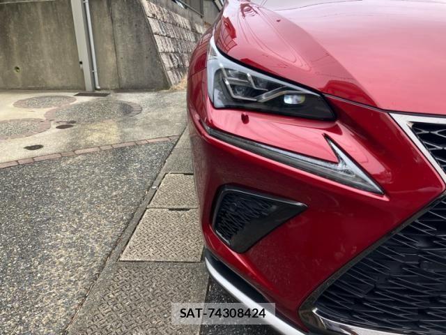 Lexus NX 2018-09 8366759-7