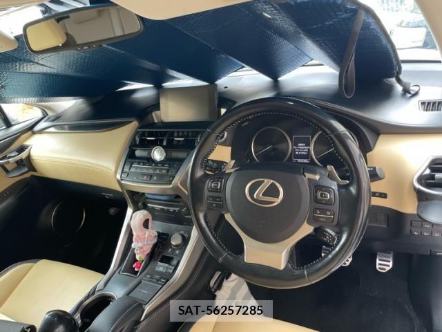 Lexus NX 2016-10 8371810-9
