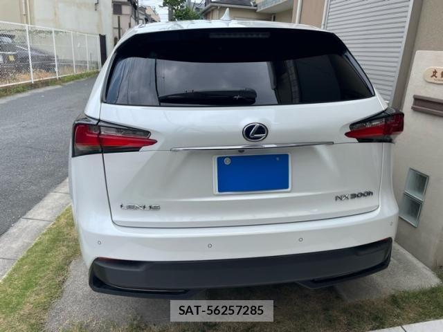 Lexus NX 2016-10 8371810-3