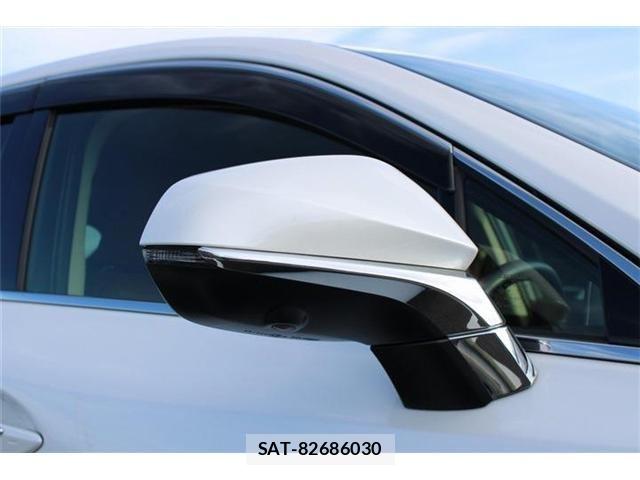 Lexus NX 2016-04 8457822-17
