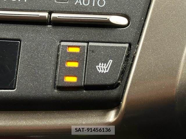 Lexus NX 2018-08 8485643-9