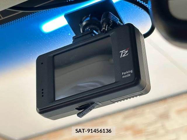 Lexus NX 2018-08 8485643-4