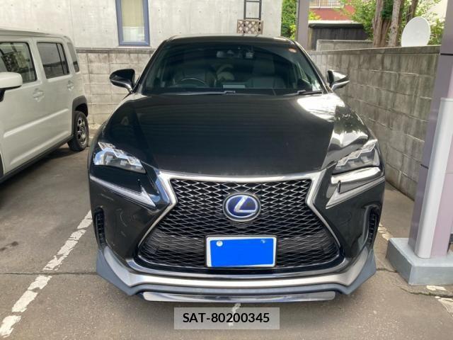 Lexus NX 2015-08 8659971-2