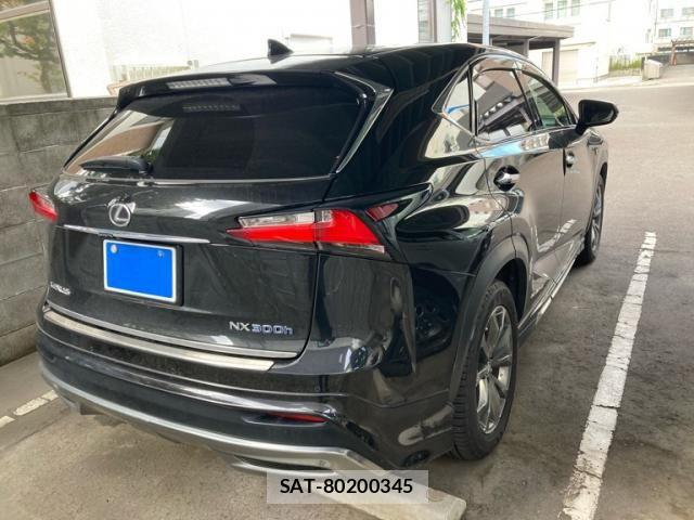 Lexus NX 2015-08 8659971-8