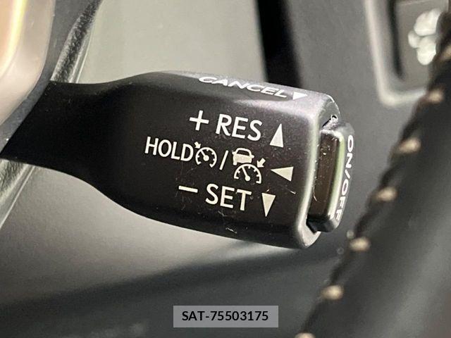 Lexus NX 2018-03 8743472-5
