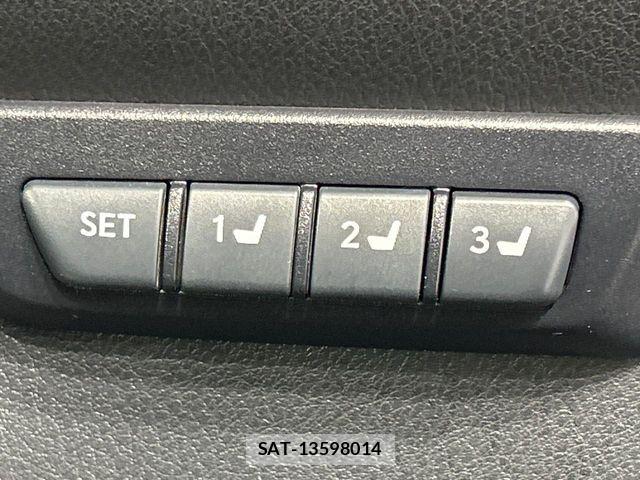 Lexus NX 2015-10 8780869-9