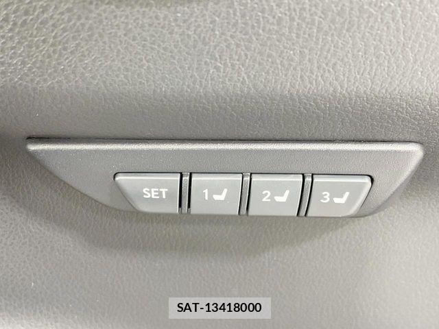 Lexus NX 2015-07 8780876-5