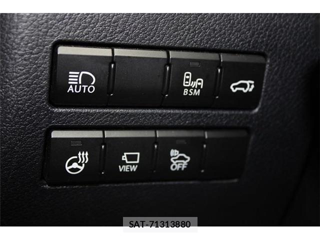 Lexus NX 2019-09 8829989-3