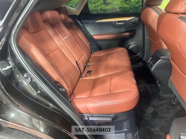 Lexus NX 2015-08 8829990-8