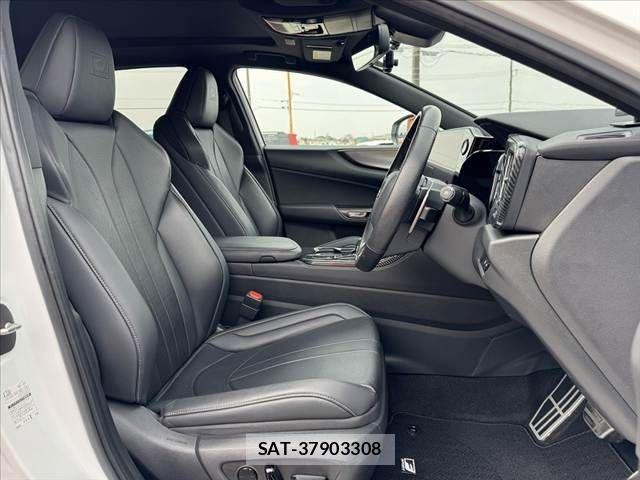 Lexus NX 2022-11 4139882-15