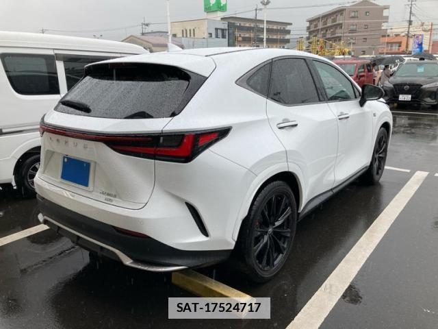 Lexus NX 2023-10 6276716-2