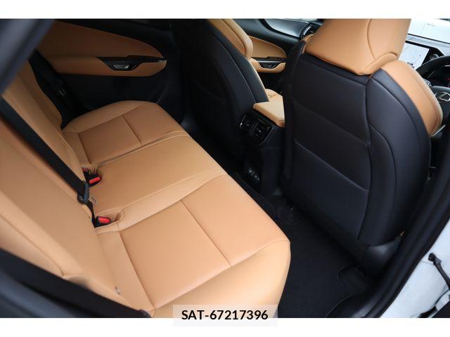 Lexus NX 2025-08 6526567-10