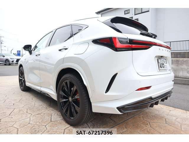 Lexus NX 2025-08 6526567-4