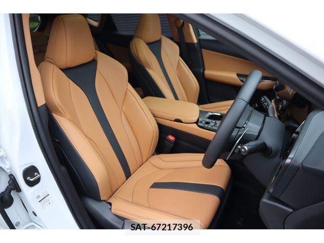 Lexus NX 2025-08 6526567-8