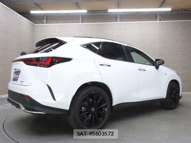 Lexus NX 2023-06 6815724-1