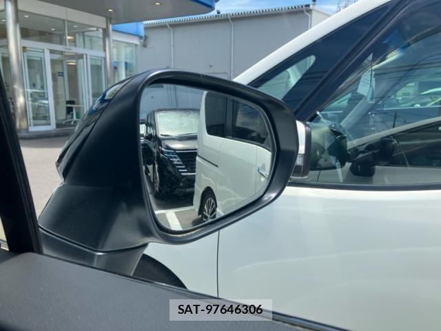Lexus NX 2024-04 7221053-17