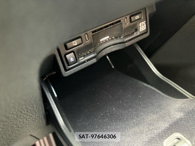 Lexus NX 2024-04 7221053-24
