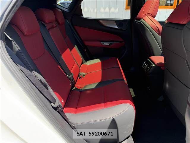 Lexus NX 2023-05 7221051-25
