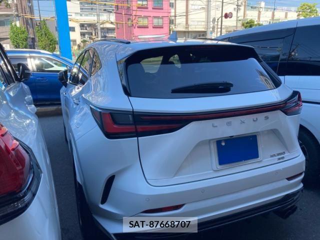 Lexus NX 2022-10 7501301-1