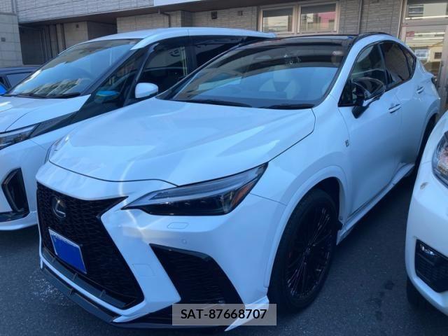 Lexus NX 2022-10 7501301-2
