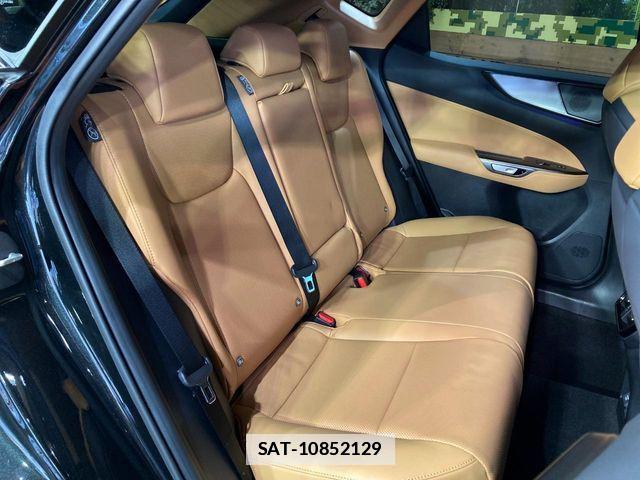 Lexus NX 2025-07 7725129-9