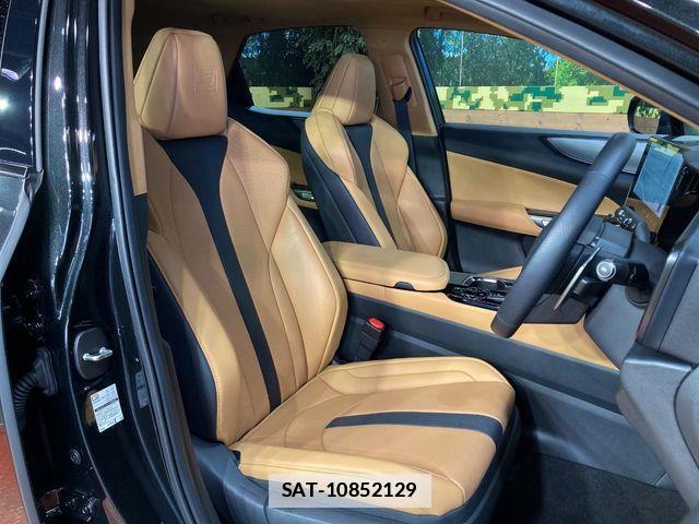 Lexus NX 2025-07 7725129-8