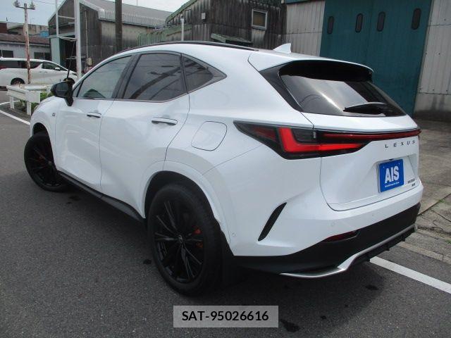 Lexus NX 2025-10 8036468-2