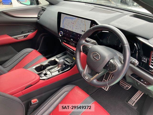 Lexus NX 2023-01 8074369-11