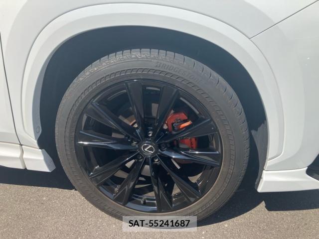Lexus NX 2023-09 8074367-2