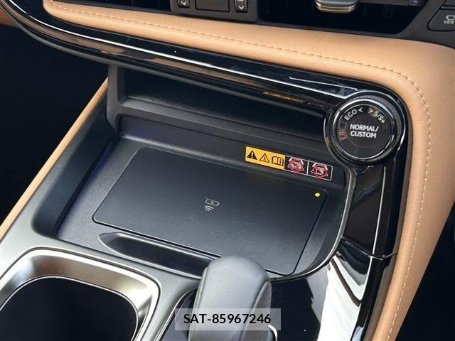 Lexus NX 2025-05 8315202-11