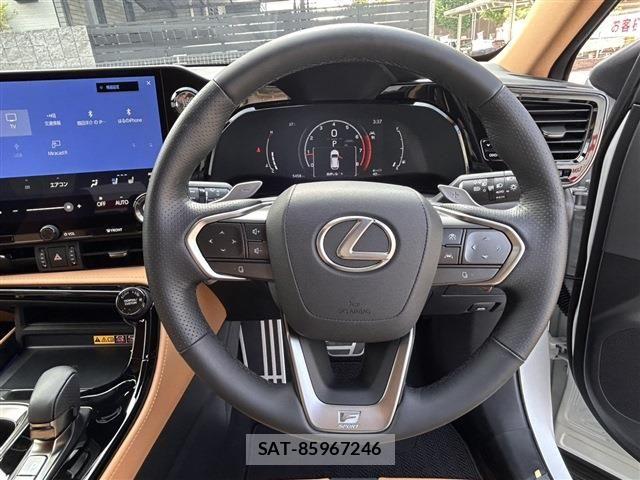 Lexus NX 2025-05 8315202-12