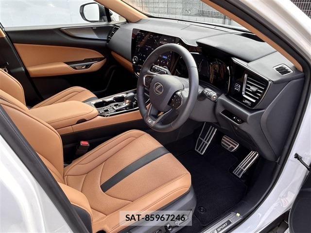 Lexus NX 2025-05 8315202-6